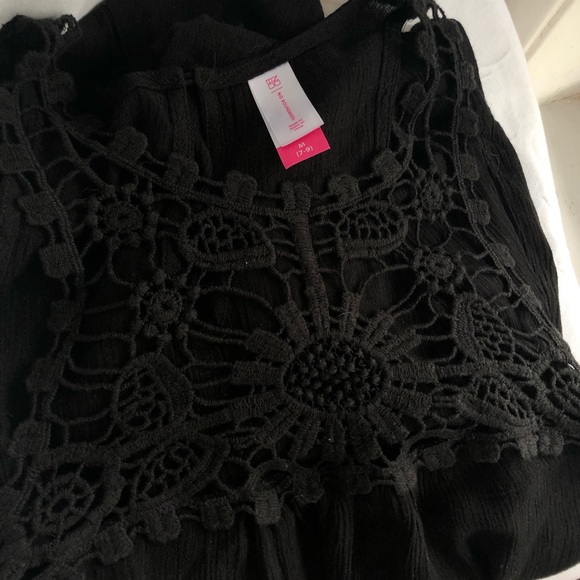 BLACK LACE TANK TOP - Picture 4 of 4